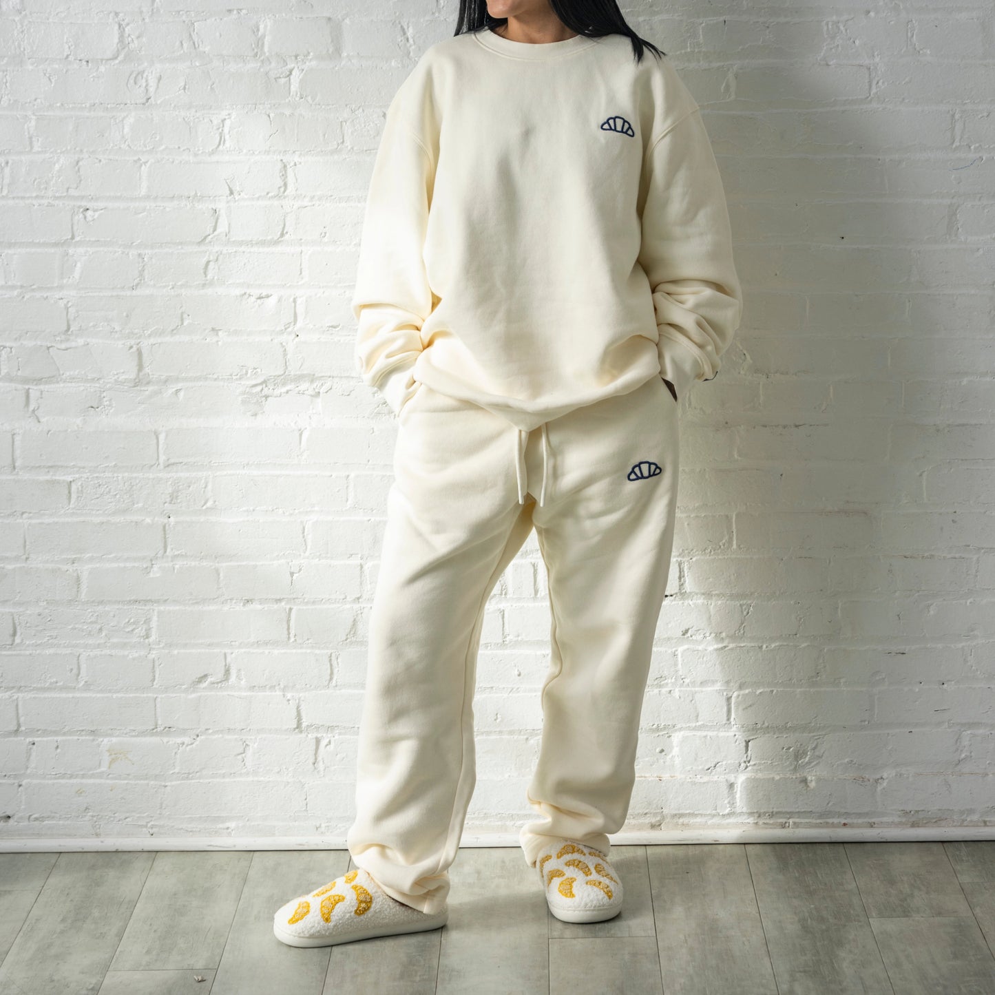 Signature Soft Cream Sweatpants